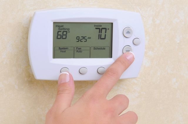 Honeywell Ac Thermostat Cool On Blinking: Troubleshooting Tips For A Refreshing Home